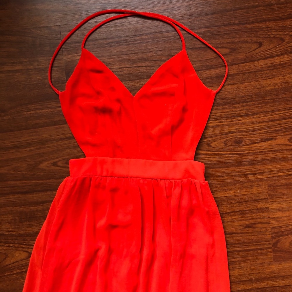 Maxi red dress